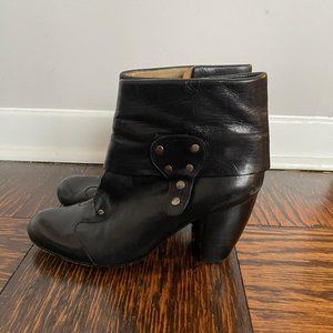 Etxart & Panno leather black heeled ankle boots